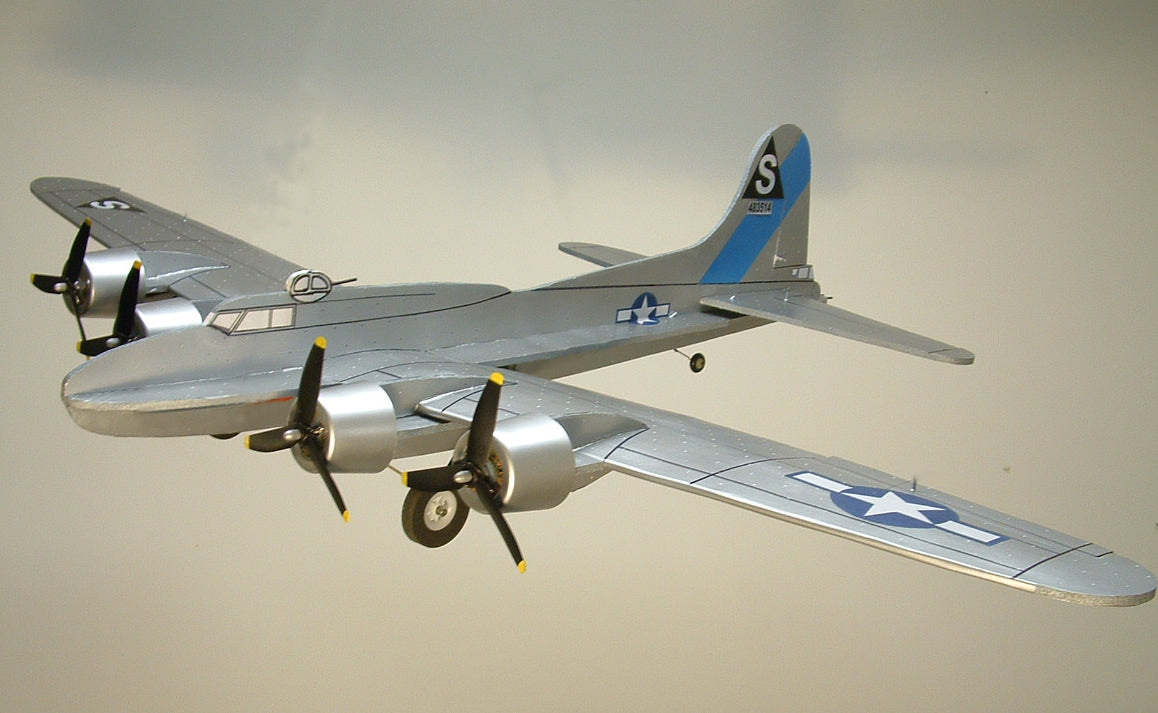 45" B-17 "Flying Fortress" Profile Model Kit