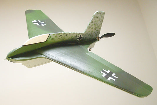 32" ME-163B Komet Profile Model Kit (Combat Version)